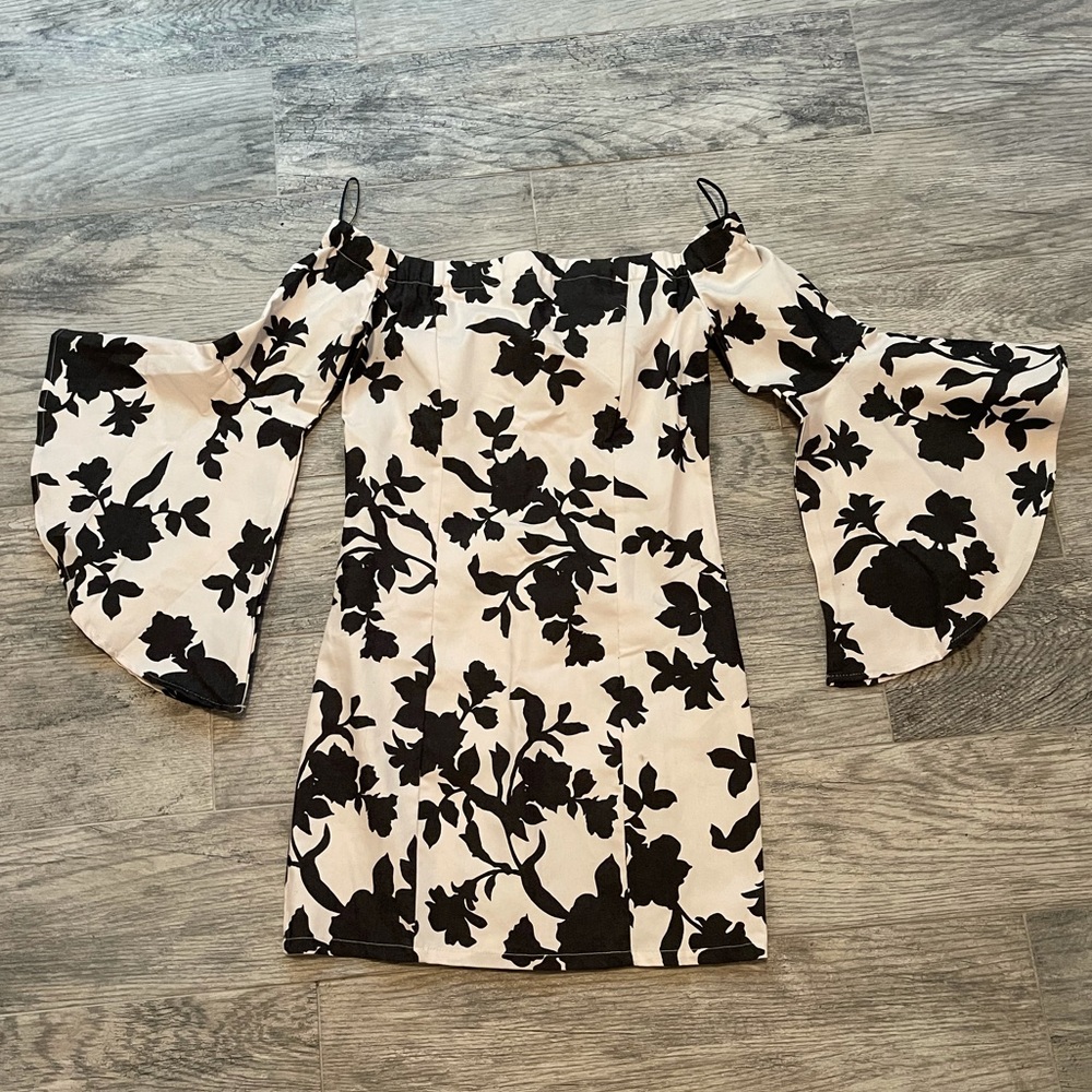 Black and white Vici dress